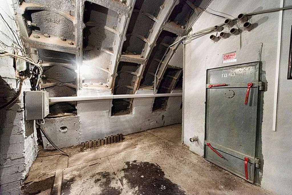 A Soviet-era bomb shelter (Photo: Wikimedia).